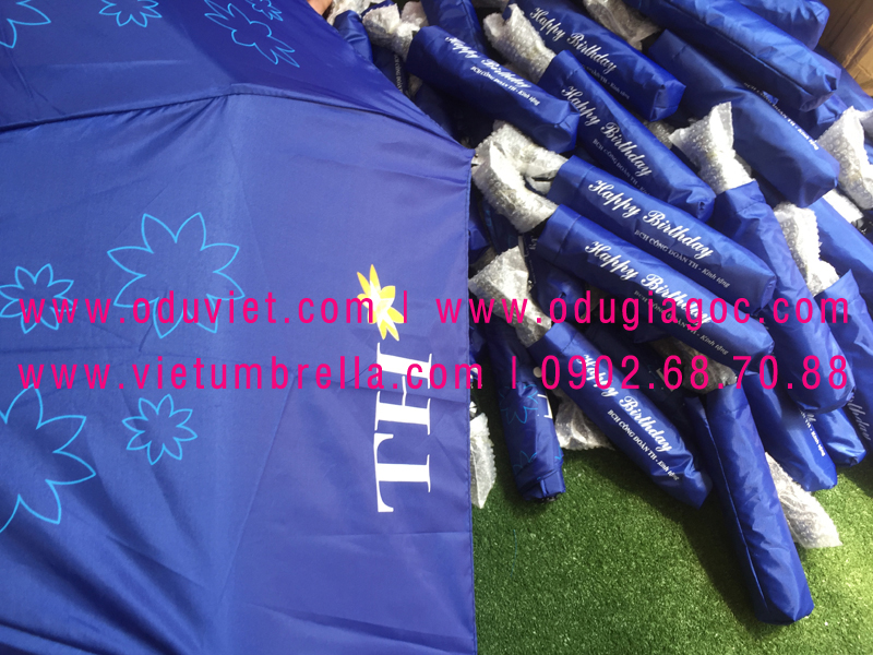 xưởng sản xuất ô dù cầm tay in logo quảng cáo